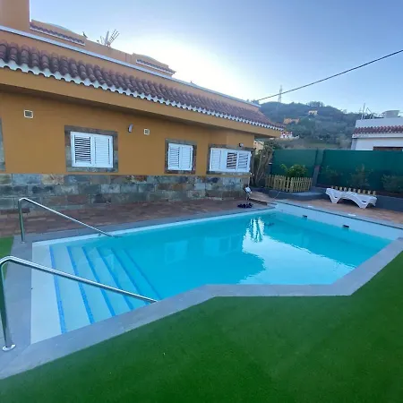 El Alamo | Heated Pool| Bbq | Fireplace | Hiking * Teror