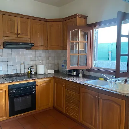 El Alamo | Heated Pool| Bbq | Fireplace | Hiking *