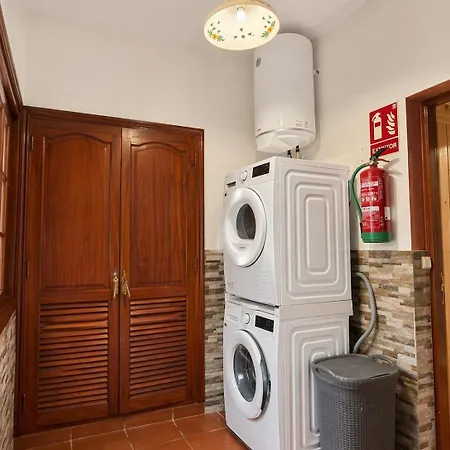 El Alamo | Heated Pool| Bbq | Fireplace | Hiking *
